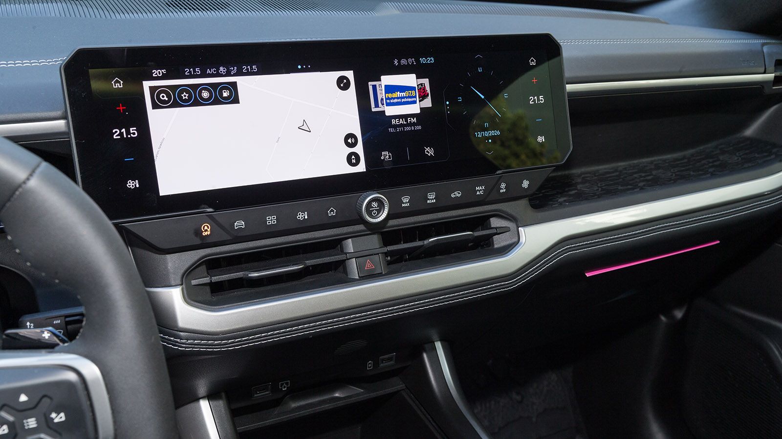 Δοκιμή Jeep Compass e-Hybrid 145 PS: Καίει 5,5 λτ. στο ταξίδι, χωράει οικογένεια